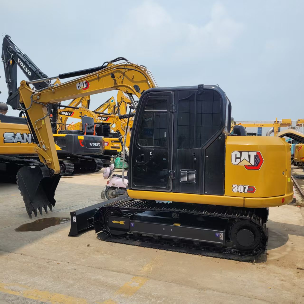 Caterpillar 323
